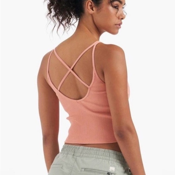 Vuori Women’s Mauve Ribbed Crop Tank size Small - Picture 8 of 8